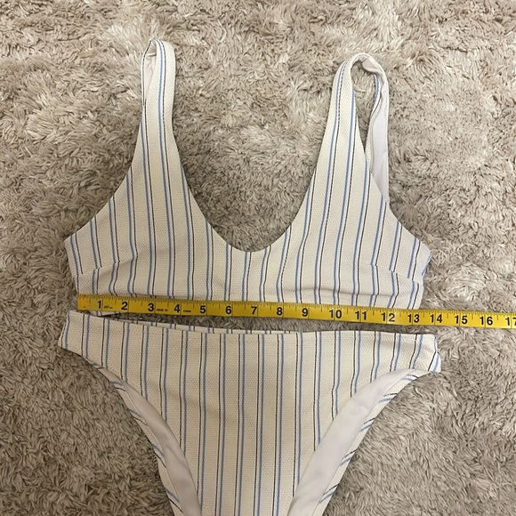 Women’s Bikini Sets - 2 Suits - Picture 9 of 9